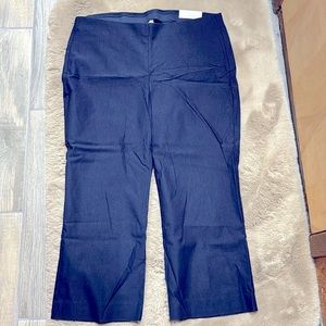 Chicos so slimming Brigitte straight leg crop classic navy